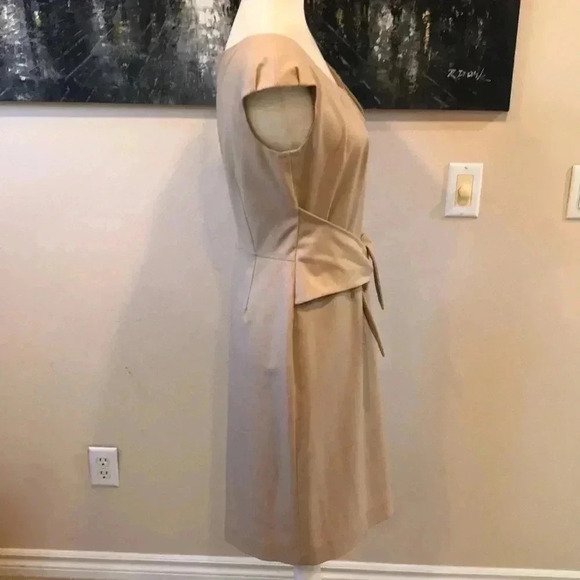 Tahari ASL Classic Tan Cap Sleeve Sheath Dress with Tie Front-Size 4 - Picture 4 of 7